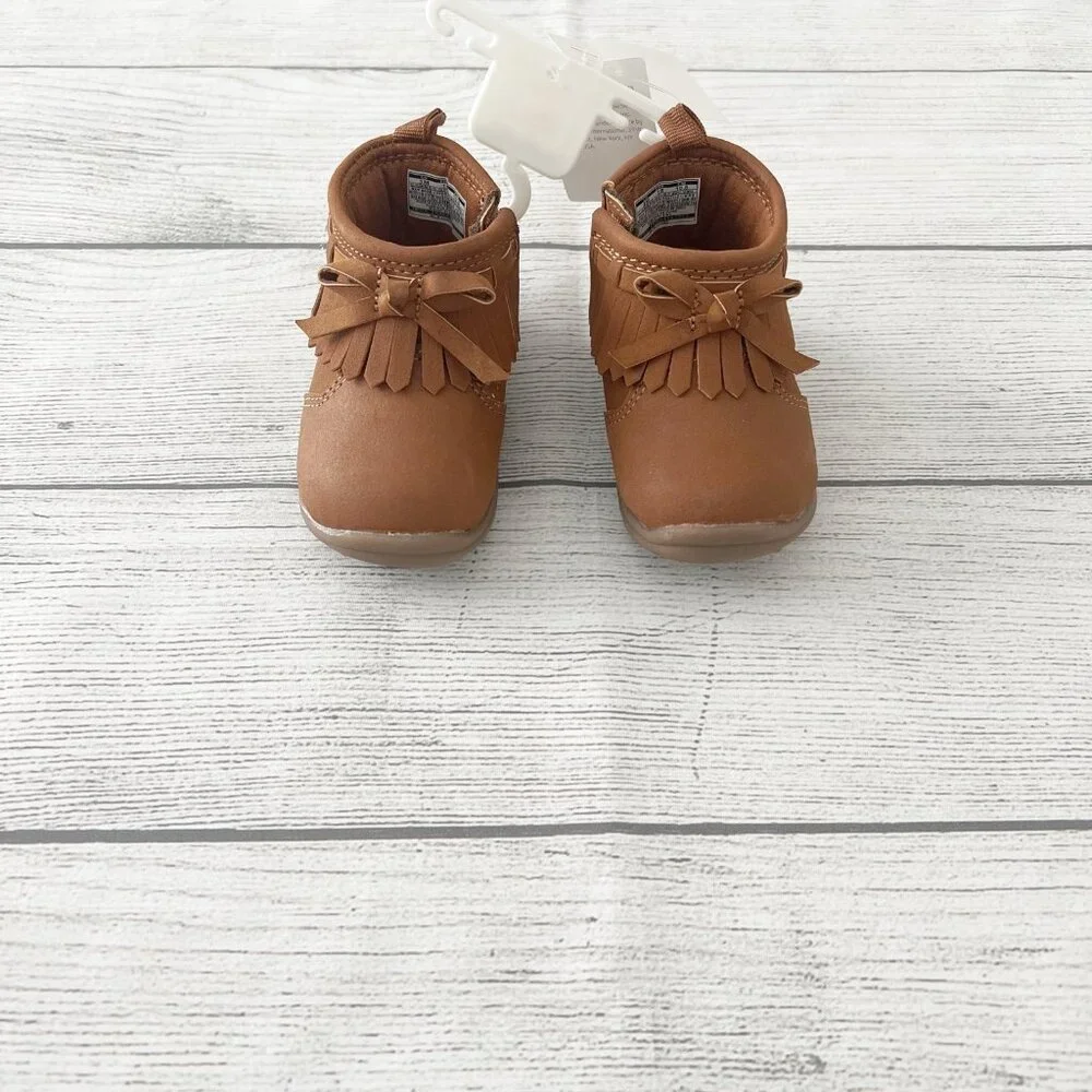 NWT Carter’s Moccasin Boots